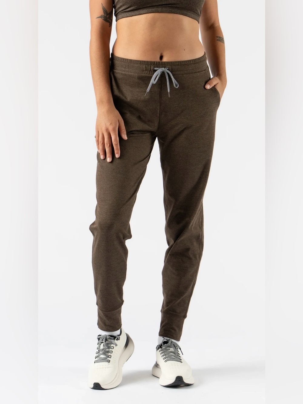 Rabbit Women’s EZ Joggers Brown Athletic Running Pants